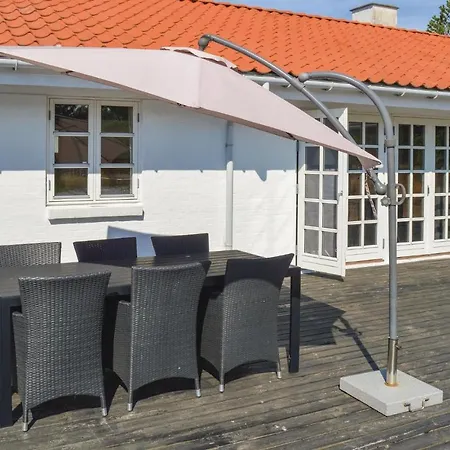 Nyaraló Three-bedroom Holiday In Strandby